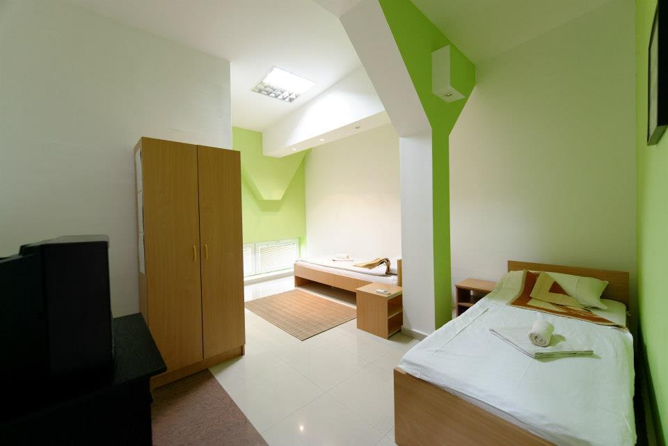 Hostel Paparazzo & Apartmens NagyNagykikinda Kültér fotó