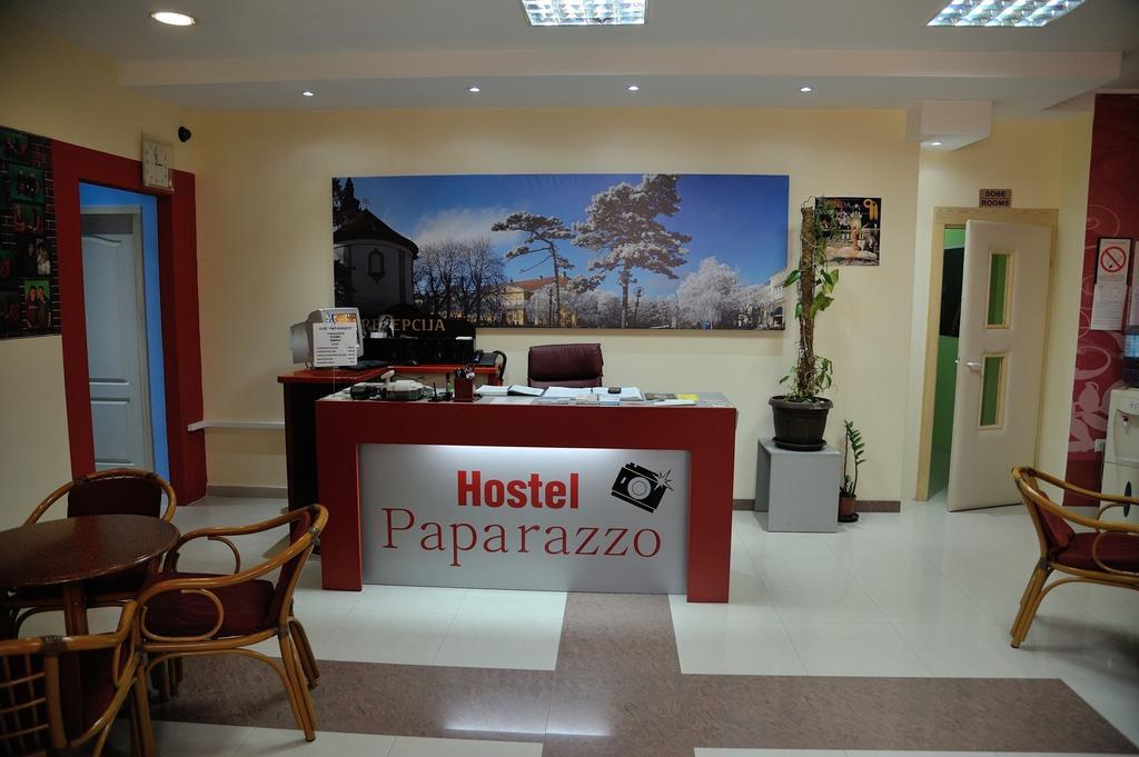 Hostel Paparazzo & Apartmens NagyNagykikinda Szoba fotó