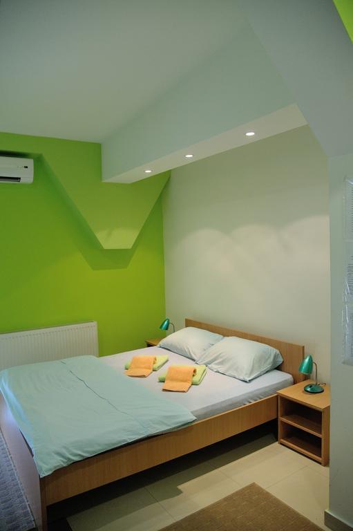 Hostel Paparazzo & Apartmens NagyNagykikinda Kültér fotó