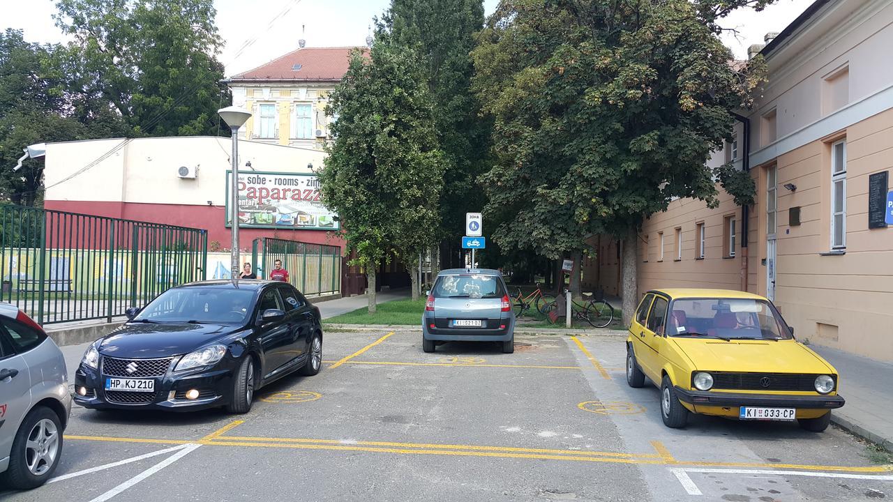Hostel Paparazzo & Apartmens NagyNagykikinda Kültér fotó